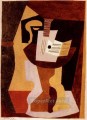 Guitarra y partitura sobre mesa pedestal 1920 cubismo Pablo Picasso